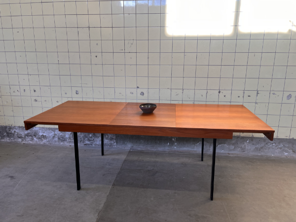 Picture of Extendable Dining Table by Pierre Guariche for Meurop